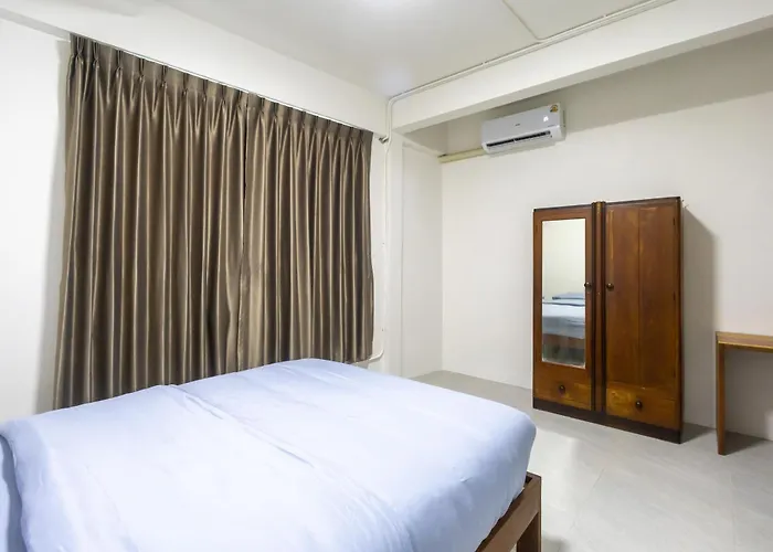 Wj Luxury Sathorn Hostel Bangkok